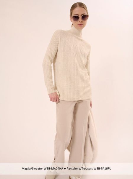 686e7a9d092223c2162b12a1_lookbook-blubianco-ai-25-26-stampa48-p-800