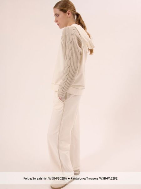 686e7ac3de606047c2ff347a_lookbook-blubianco-ai-25-26-stampa50-p-800